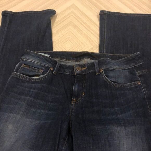 Joe’s Dark Blue Faded Front Boot Leg Honey Fit - Picture 4 of 6